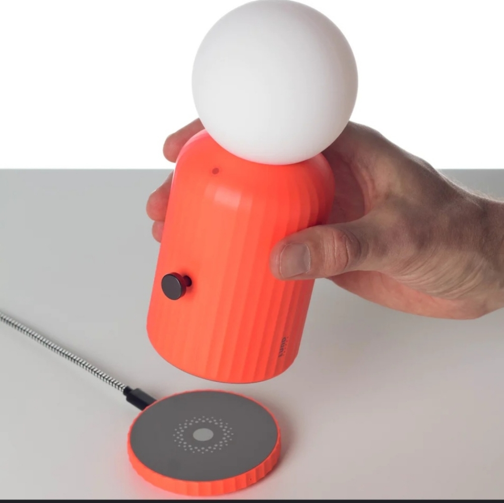 LUND Skittle Lamp and Wireless Charger